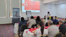 Sandro Castro, CEOde TravelKit, durante el evento de lanzamiento de El Kit realizadoen Cali, como parte de la gira nacional de TravelKit Connecta.