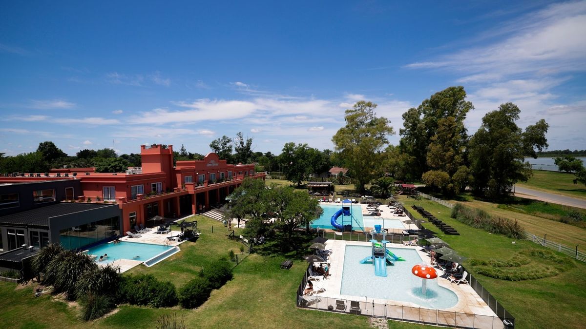 Howard Johnson Chascomús, un edén junto a la famosa laguna.