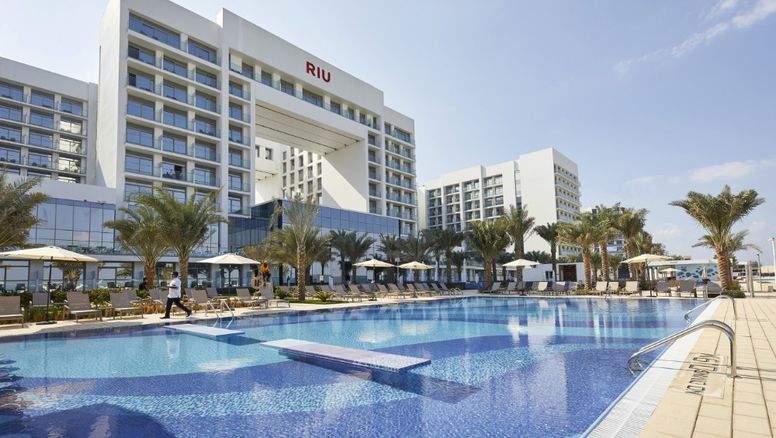 RIU fue multipremiada en la entrega de premios de HolidayCheck.