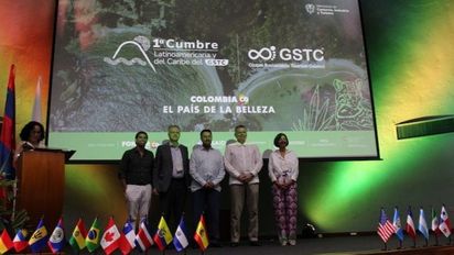 Las autoridades que participaron de la cumbre de GSTC.