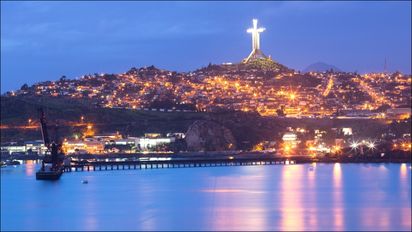 Coquimbo cierra el verano con alta convocatoria y ambiente festivo.