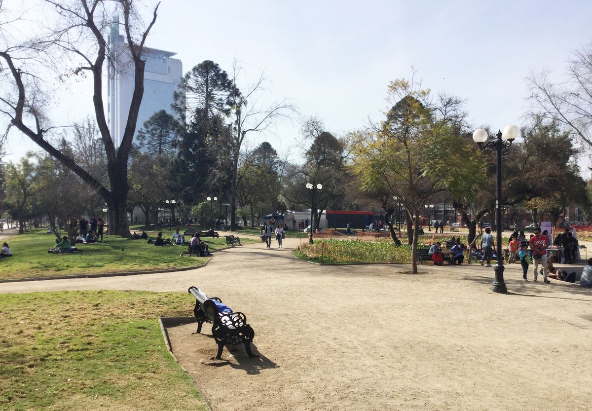 Parque Bustamante es uno de los barrios que busca la reactivación con la iniciativa impulsada por Sernatur. 