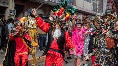 La Diablada de Píllaro es un evento que atrae a más de 20,000 turistas nacionales e internacionales cada año.