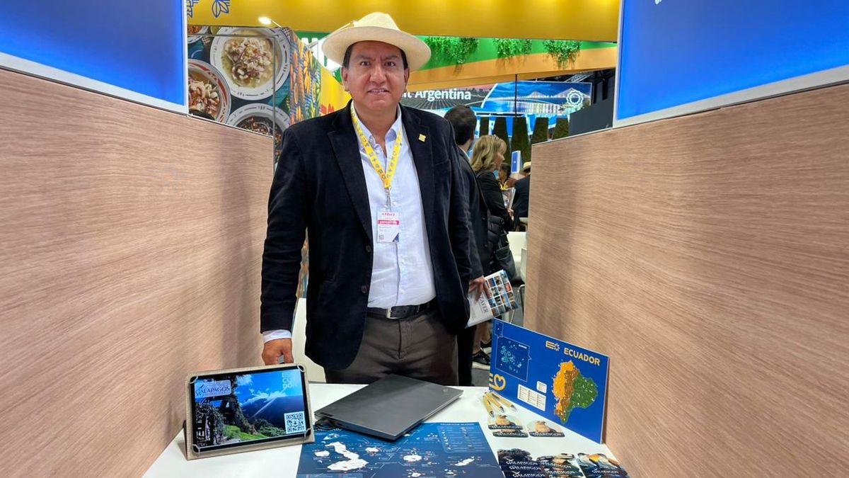 Rodrigo Canchig, de tour operador Galápagos Natural Life. Fitur 2026.