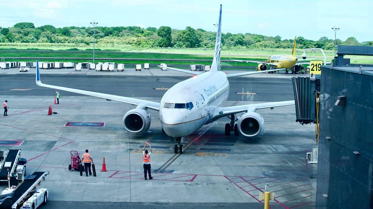 Aeronave de Copa Airlines con la que se inauguró la ruta Manta-Panamá. 