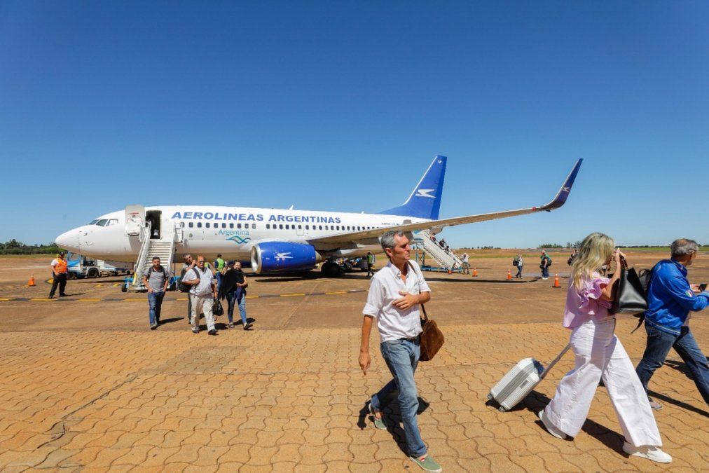 Se espera que 120 mil personas viajen por avión, para fin de año.