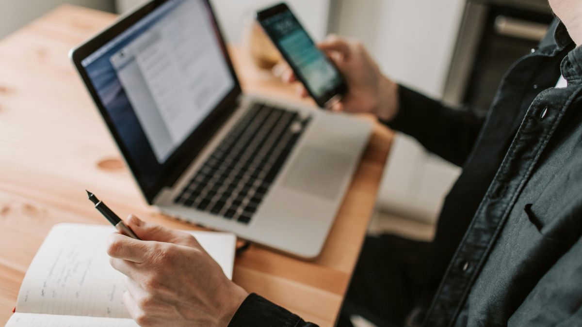 Con el propósito de mantener un servicio de comunicación en línea, La Casa del Viaje invita a los profesionales a unirse a sus nuevas vías de comunicación a través de WhatsApp.