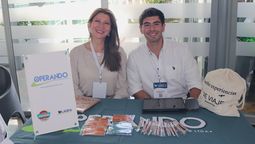 Angélica Martínez y Juan David Bacca, Operando Viajes y Turismo en el marco de Ladevi Workshop Medellín 2026-1.