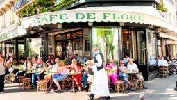 Café de Flore, famosa esquina parisina.