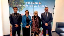 Miguel Yánez, gerente de Cuentas B2B de On Vacation; Patricia Salinas, analista sénior de Turismo de ProColombia; Ma. Antonia Velasco, embajadora de Colombia en Ecuador; y Fidel Murgueytio, gerente general de Maxitravel.&nbsp;