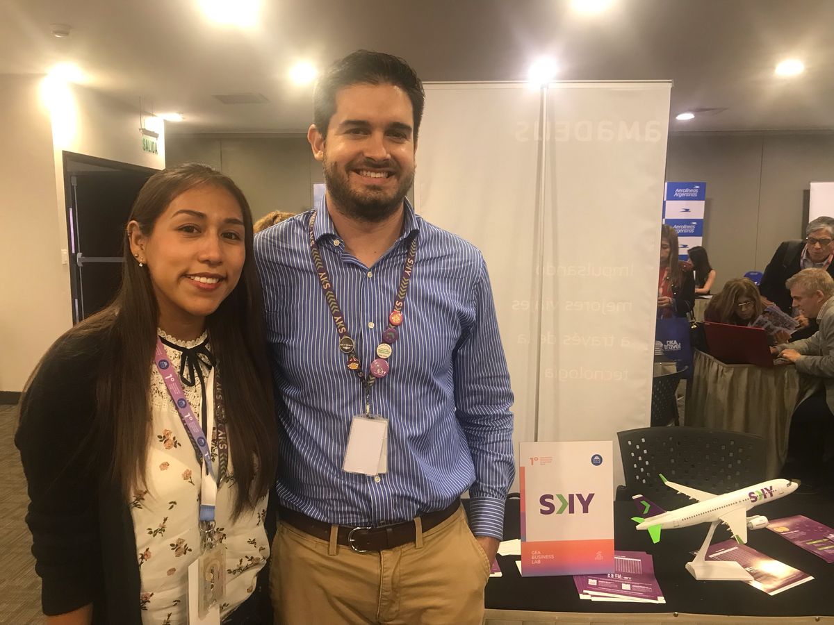 Sky Airlines en la 1° Convención NAcional de Grupo GEA Perú