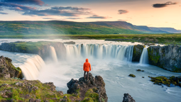 Islandia es el lugar soñado de Europa para vivir unas vacaciones entre los mejores paisajes naturales.