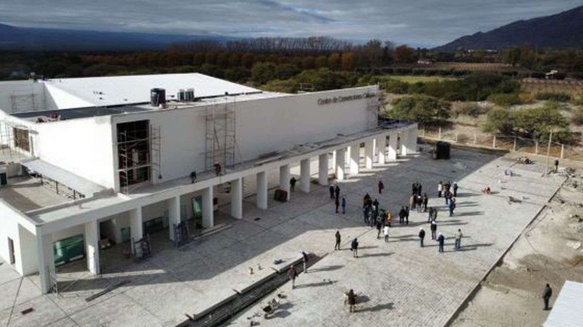 El Centro de Convenciones de Cafayate (Salta) en obras.