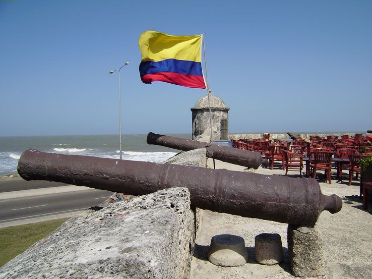 Las murallas que rodean al centro histórico de Cartagena le valen el apodo de “Corralito de Piedra”.