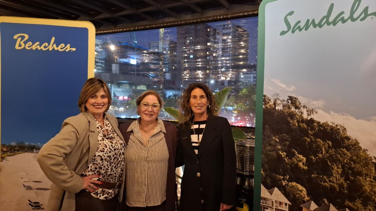 Sandals & Beaches Resorts reunió a agencias, turoperadores y socios comerciales en el Restaurant Lumiere de Las Condes.