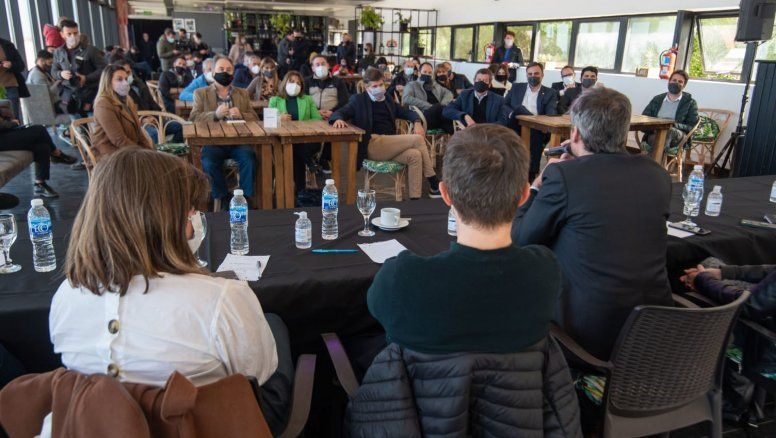 Motivados por el PreViaje , Mar del Plata confía en la reactivación turística. Matías Lammens recorrió la ciudad y proyecta una muy buena temporada de verano.