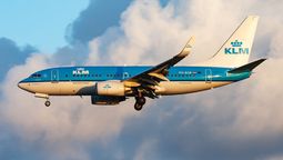 Viajar con KLM significa optar por un vuelo seguro y sostenible que cuida tanto al pasajero como al planeta.