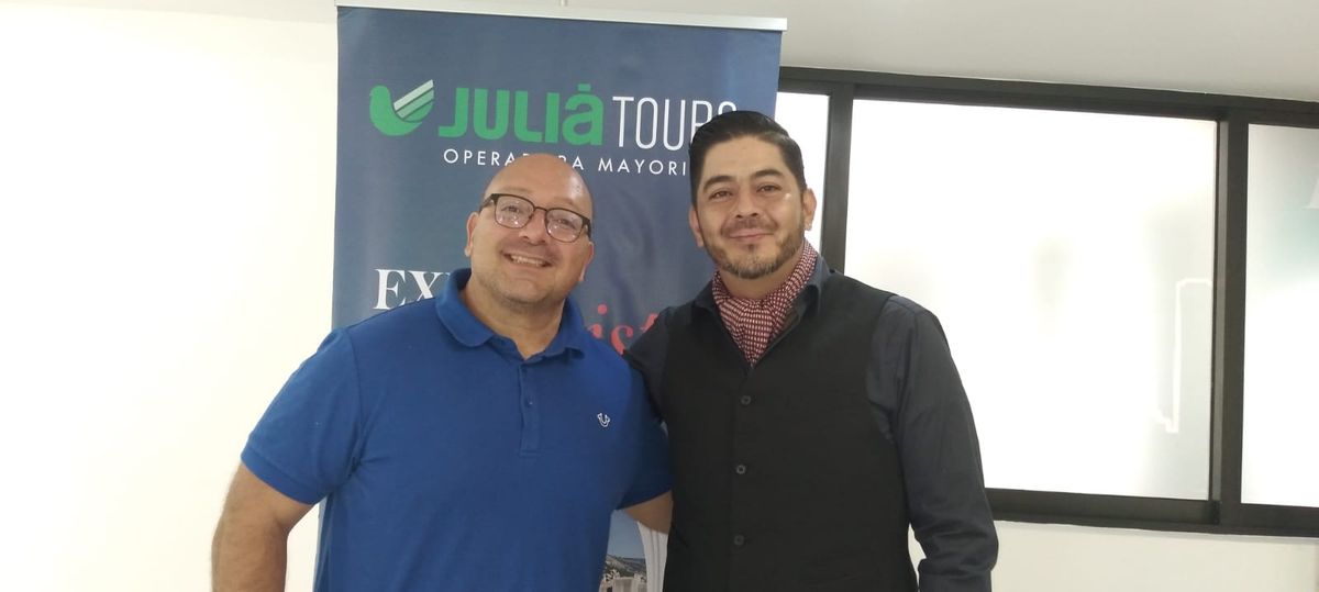 Juliá Tours y Vail Resorts concretaron una capacitación sobre el producto esquí en Estados Unidos. En la foto Adrián Valmori y Juan Carlos León.