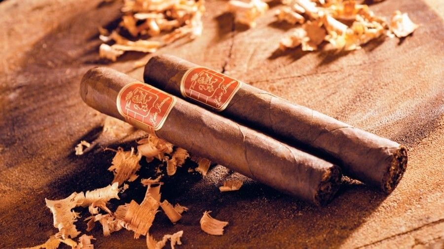 República Dominicana: uno de los mayores atractivos de Santiago de los Caballeros es su industria tabacalera. República Dominicana: uno de los mayores atractivos de Santiago de los Caballeros es su industria tabacalera.