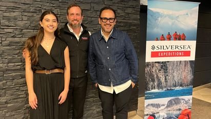 Trianna Matarredona, gerente de cuenta de Silversea Cruises en México; Tim Amm y Jesús Martínez Trigo, gernete general de Dream Destinations.