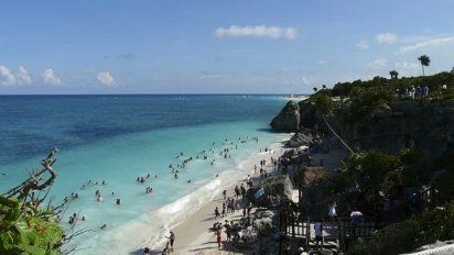 El gobernador de Quintana Roo advirtió que de regresar a semáforo rojo el riesgo es no recuperar los flujos turísticos en Caribe mexicano por muchos años.