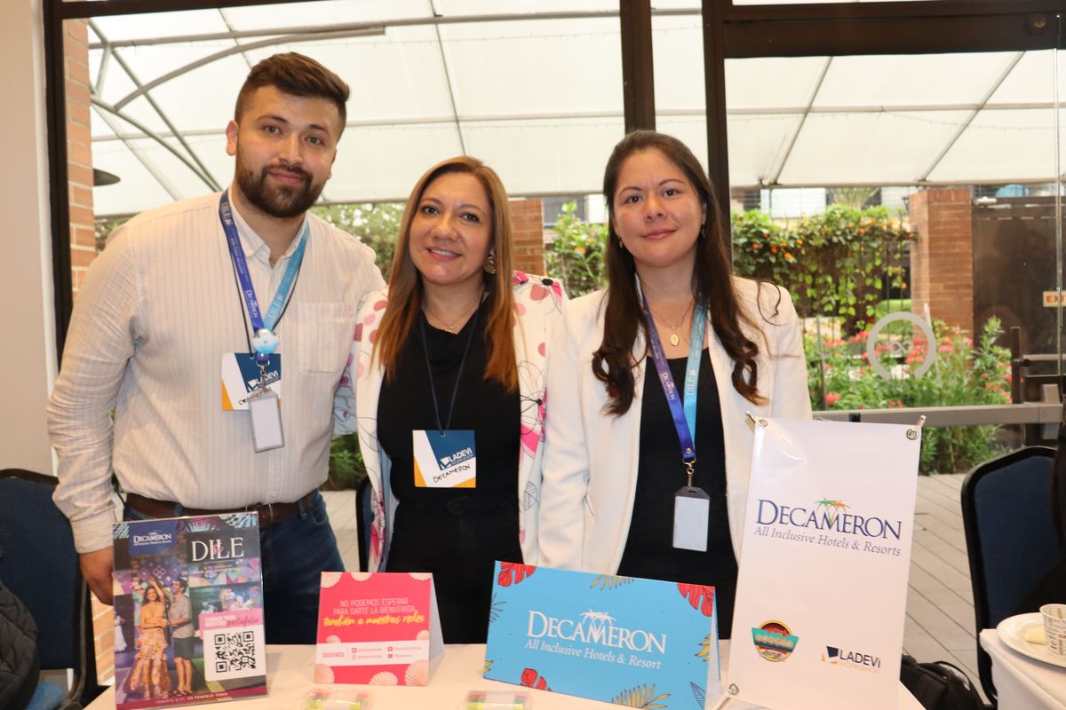 Equipo de Hoteles Decameron en el Workshop de Ladevi en Bogotá.