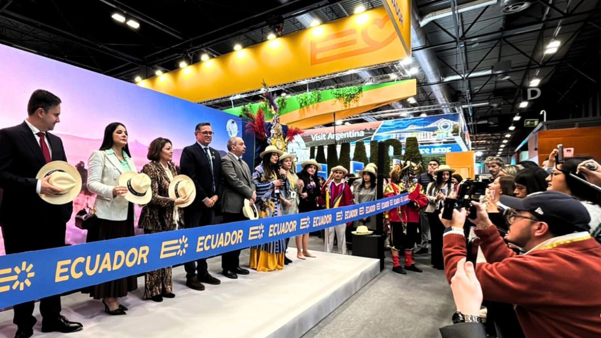 Inauguración stand de Ecuador en Fitur 2026.