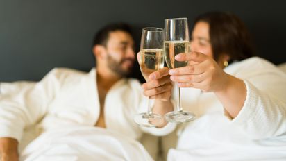 Cali mezcla naturaleza y modernidad creando escenarios perfectos para el romance.