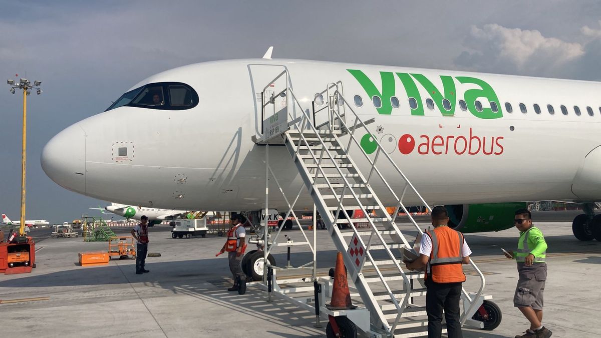 El nuevo Airbus 321 de Viva Aerobus aterrizó en Monterrey el sábado 10 de junio.