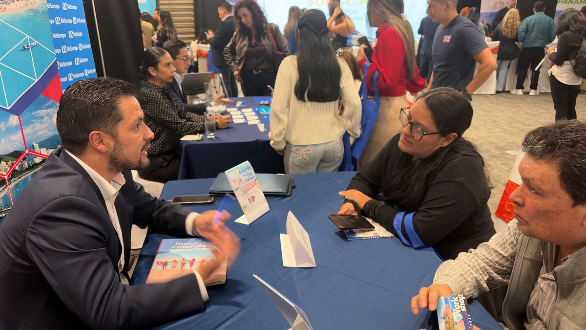 Expositores presentes en la Caravana Workshop 2026 de Maxitravel, en Quito. 