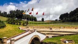 Puente de Boyacá, un monumento Nacional que representa la última batalla que le dio la independencia a Colombia.