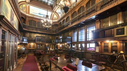 Descubre las mejores rutas de libros en Santiago&nbsp;