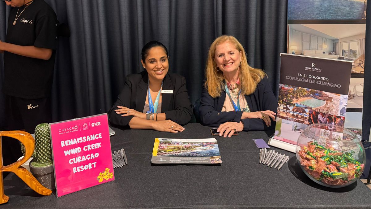 Stand de Rainassance Wind Creek Curazao Resort, durante las reuniones uno a uno en el marco del Latin American Trade Symposium. 
