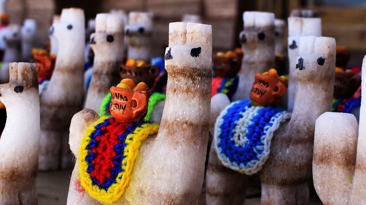 Las artesanías hechas de sal son uno de los imperdibles de este destino de Salta y Jujuy. Las artesanías hechas de sal son uno de los imperdibles de este destino de Salta y Jujuy.