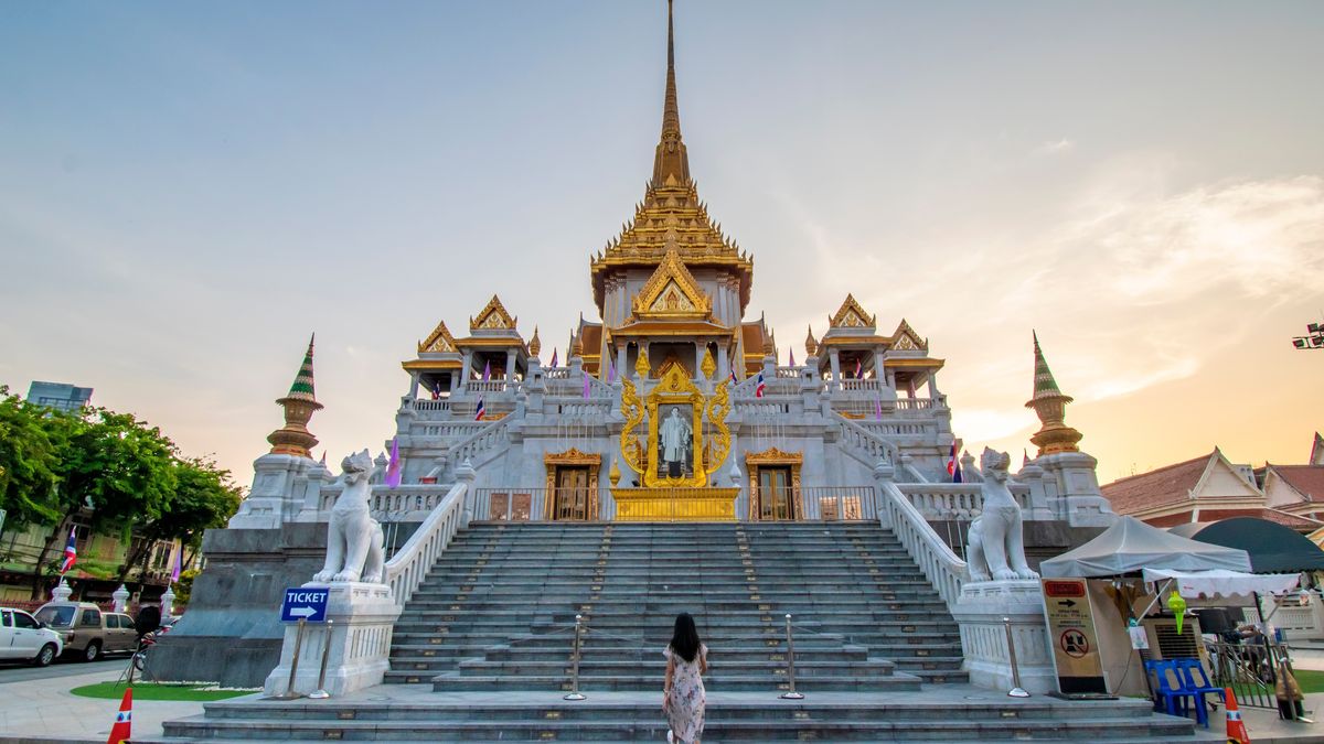 Vacaciones en Asia: Wat Traimit es uno de los puntos destacados en Bangkok que se visita a través del itinerario propuesto por FyA Tour. Vacaciones en Asia: Wat Traimit es uno de los puntos destacados en Bangkok que se visita a través del itinerario propuesto por FyA Tour.
