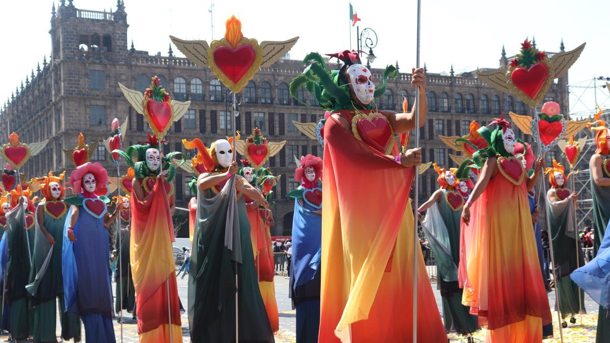 Vacaciones 2025: viajar a México el Día de los Muertos es la mejor manera de conocer y entender la cultura y la identidad de este pueblo.