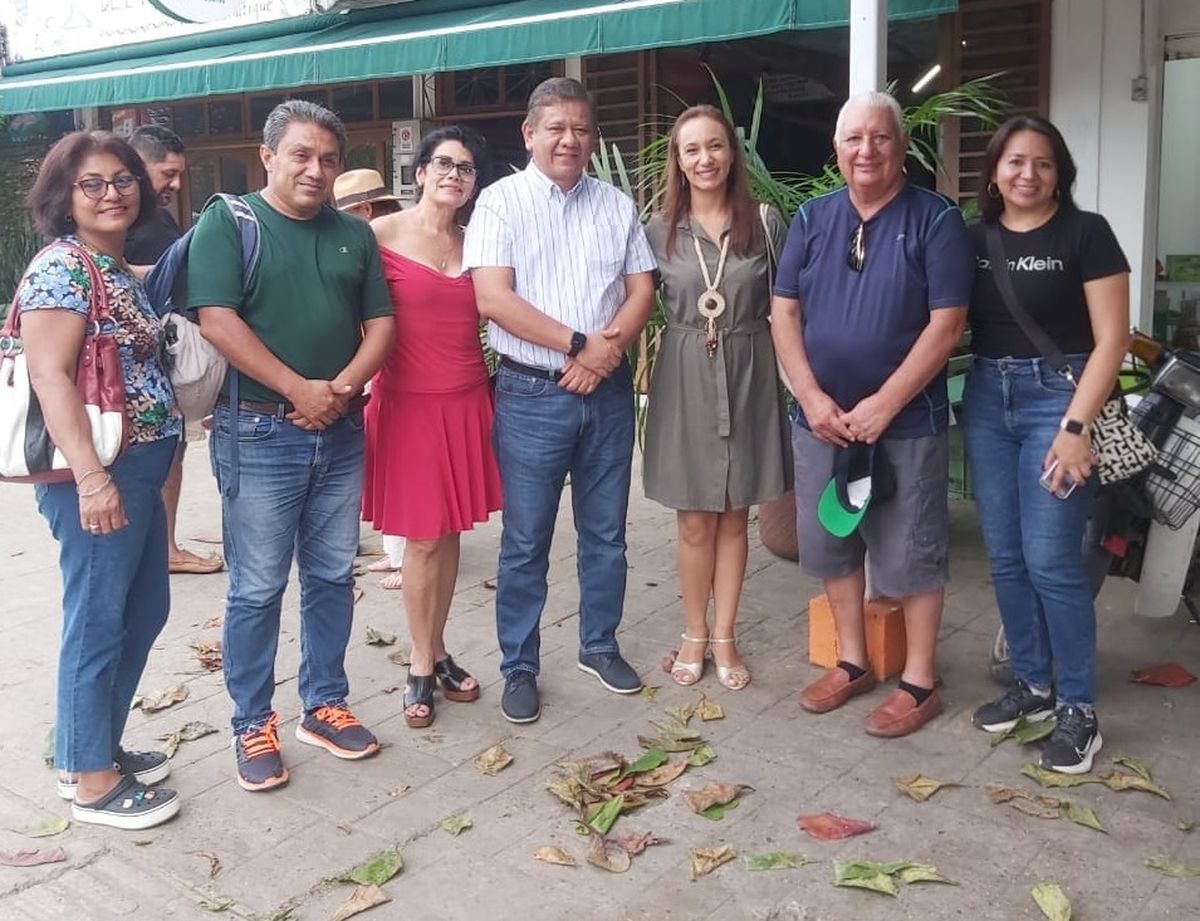 Profesionales de Iquitos concretaron una misión comercial a Leticia. - Ladevi Medios y Soluciones Profesionales de Iquitos concretaron una misión comercial a Leticia.