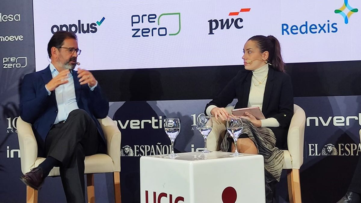 Javier Gándara, presidente de ALA, durante su intervención en la mesa redonda “La descarbonización de la aviación y el transporte marítimo