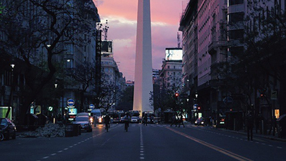 En los primeros siete meses de 2023, el mercado brasileño ha mostrado crecimientos por sobre los niveles de la prepandemia en ingresos terrestres en Argentina.