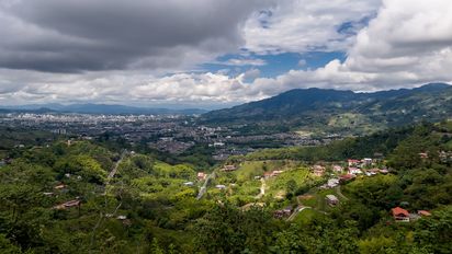 Pereira y su paisaje cafetero invitan a los viajeros a conectarse con la naturaleza y disfrutar de momentos inolvidables.