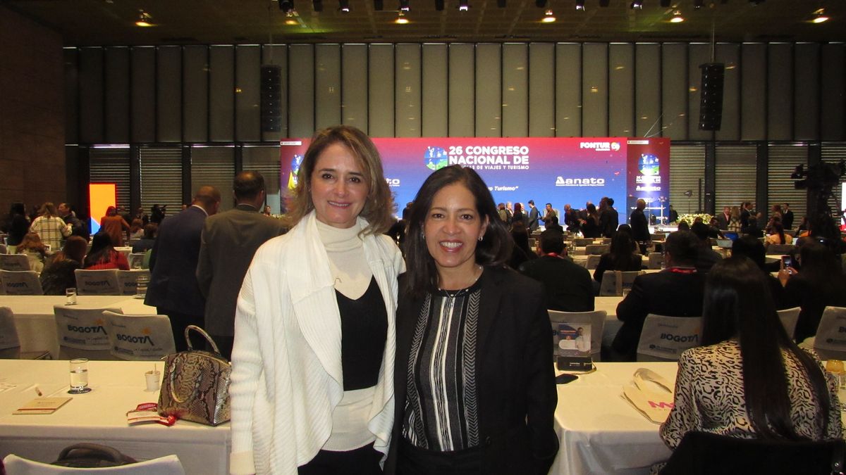 Luz Doris Bustamante, country manager para Colombia y Pilar Gallo, directora comercial de Universal Assitance.