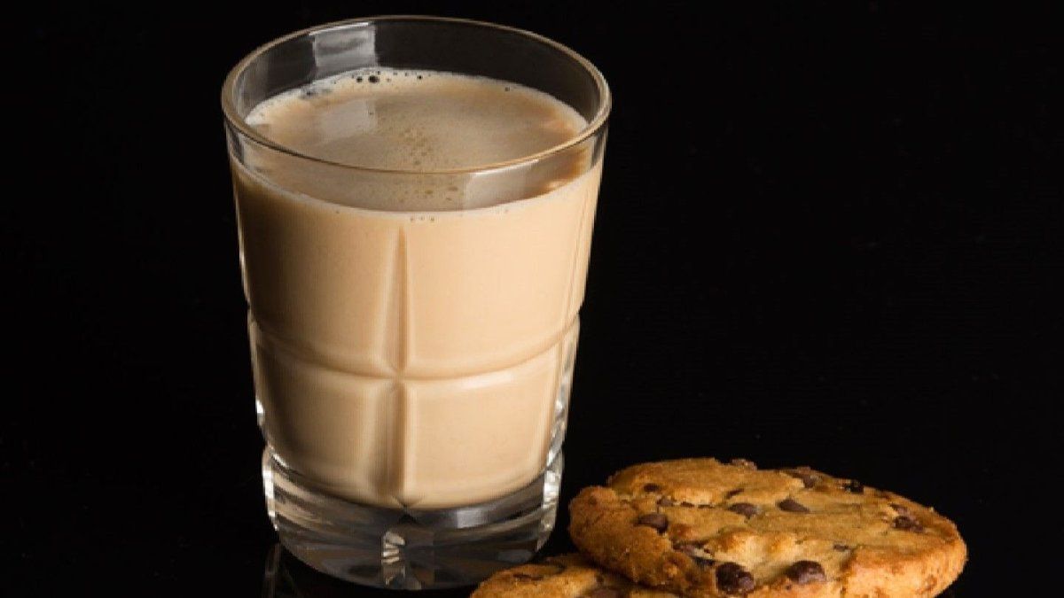 Coctelería para el verano 2025: combinar Tambo con banana y un buen Bourbon.