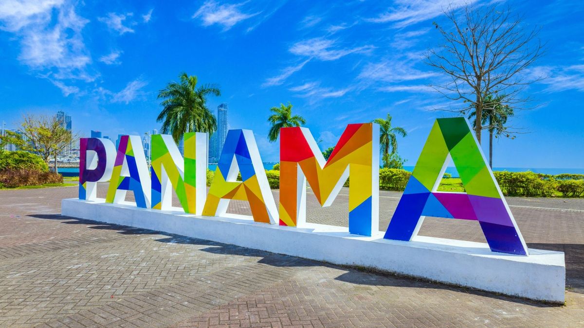 Explora Panamá de una forma diferente: combina la energía cosmopolita de su capital con el descanso absoluto frente al mar. Un viaje donde historia, cultura y naturaleza se encuentran en un mismo destino.