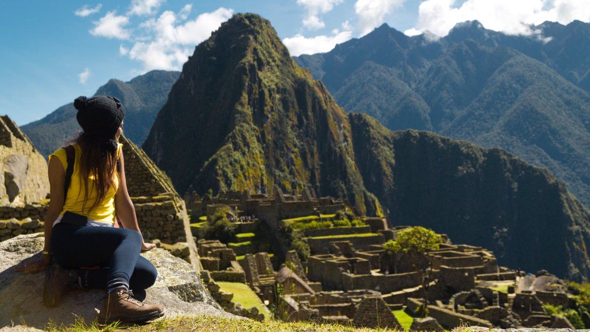 Vacaciones en Perú: En el Valle Sagrado de los Incas se visita el pueblo de Pisac Inca y Colonial. 