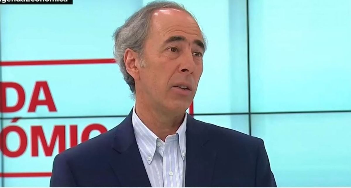 Ricardo Mewes fue parte de la reunión entre la CPC y la Convención Constituyente. 
