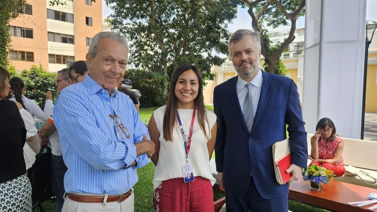 Jos&eacute; Luiz Da Cunha, representante del Comit&eacute; Descubra Brasil en Per&uacute;;&nbsp;Silvana Carretero, jefa de ventas de Latam Airlines Per&uacute;; y Rafael Porto, Agregado Comercial de la Embajada de Brasil en Per&uacute;.