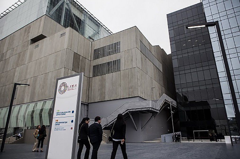 La norma emitida, detalla una serie de medidas preventivas operativas para prevenir el riesgo de contagio del Covid-19, en estas importantes actividades. - Ladevi Medios y Soluciones La norma emitida, detalla una serie de medidas preventivas operativas para prevenir el riesgo de contagio del Covid-19, en estas importantes actividades.