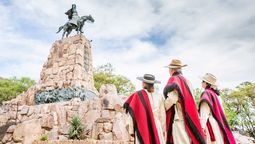 Fin de semana largo en Salta: descubrí las imperdibles propuestas para disfrutar en esta provincia del norte argentino.&nbsp;