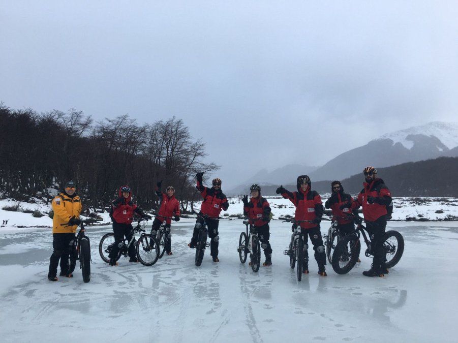 Turismo aventura: conocé las castoreras de Ushuaia en bicicleta.