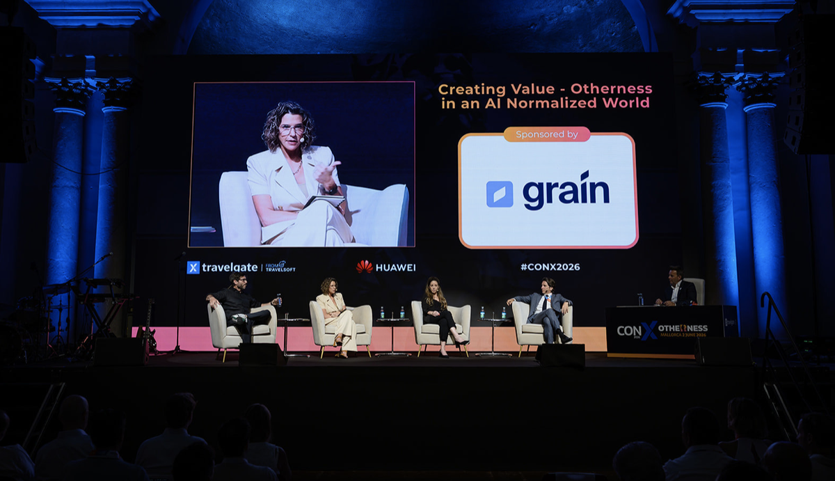 Una de las charlas del ConX 2026, organizador por TravelgateX.